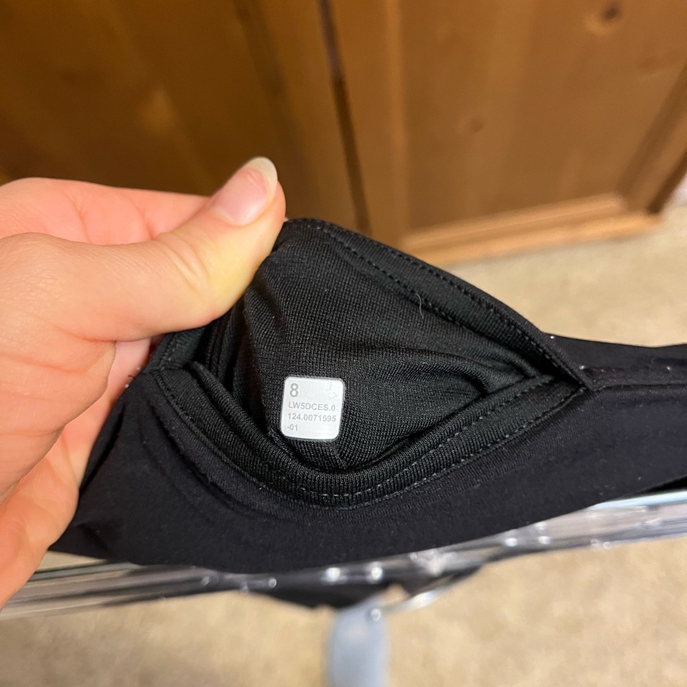 Lululemon black Align leggings with pockets size 8 - Picture 5 of 5